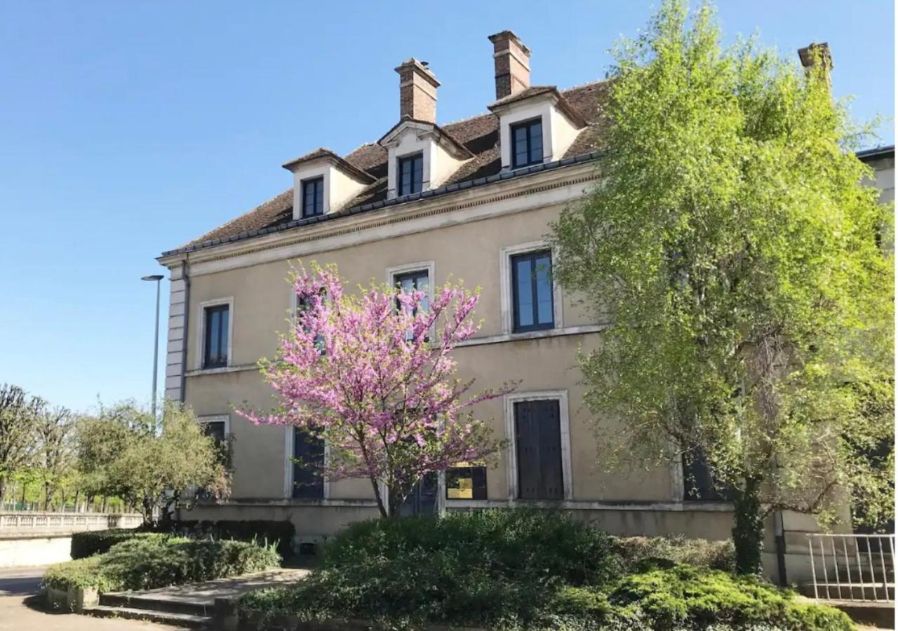 Cocon Plein Centre Ville - Parking Prive Auxerre Εξωτερικό φωτογραφία